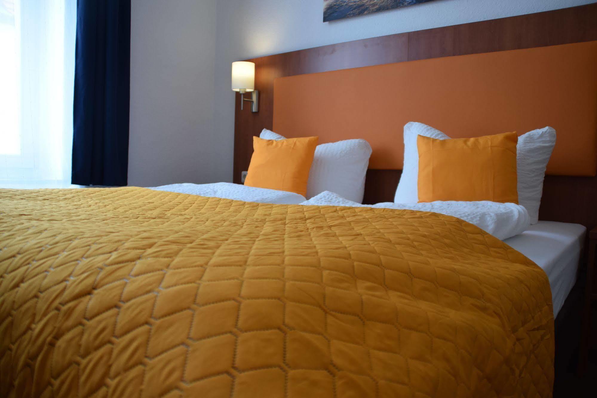 Hotel Amber Altstadt Stralsund Buitenkant foto